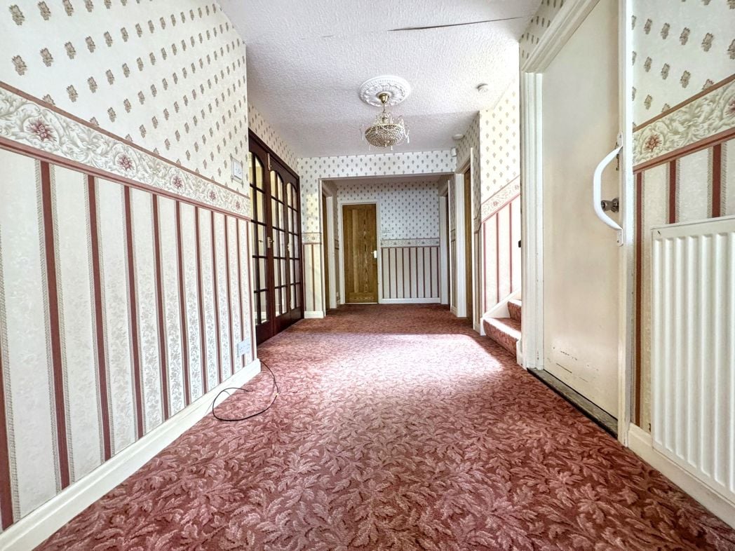 Property image 5 of 28