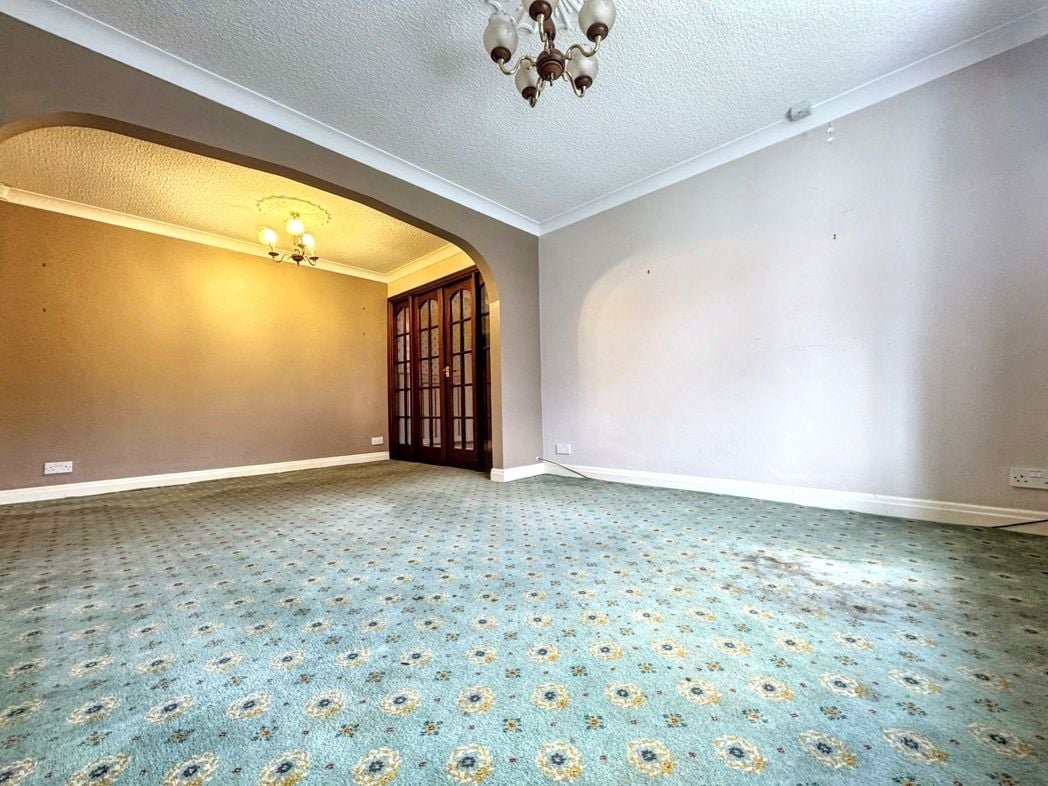 Property image 6 of 28