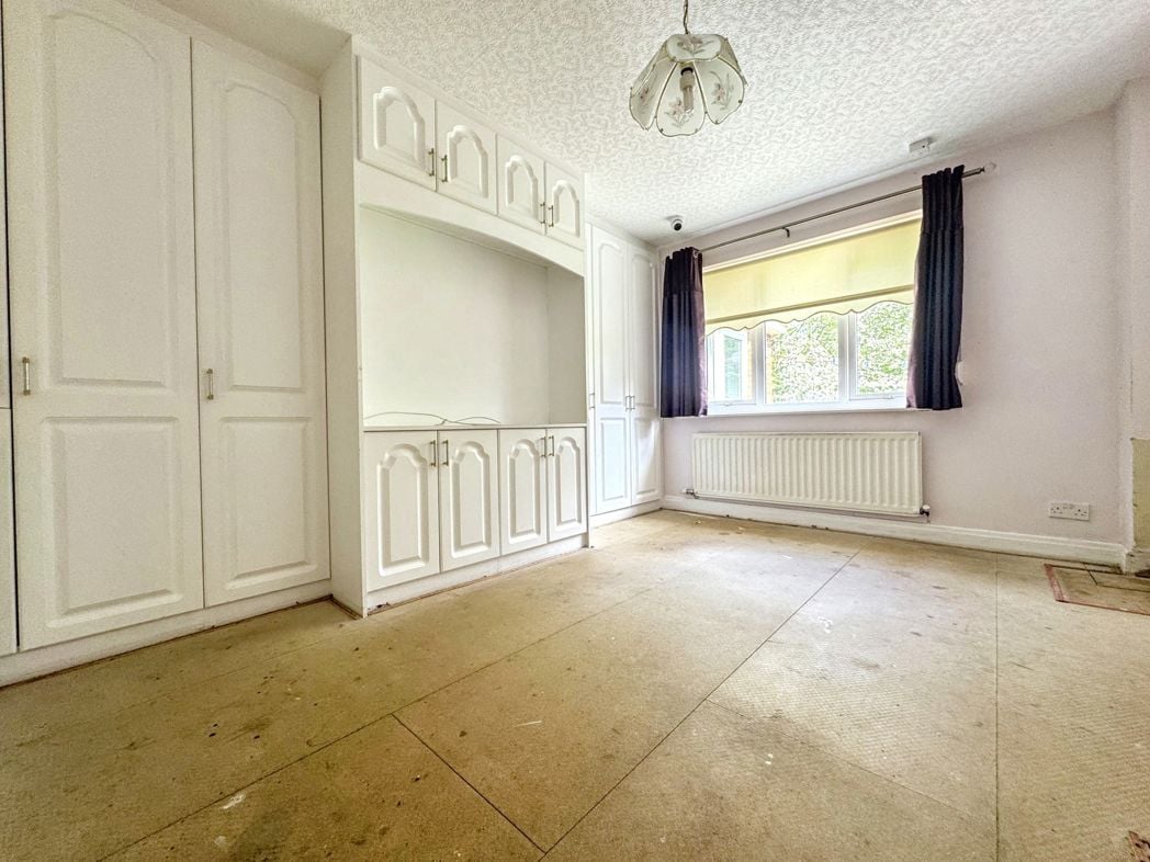 Property image 16 of 28