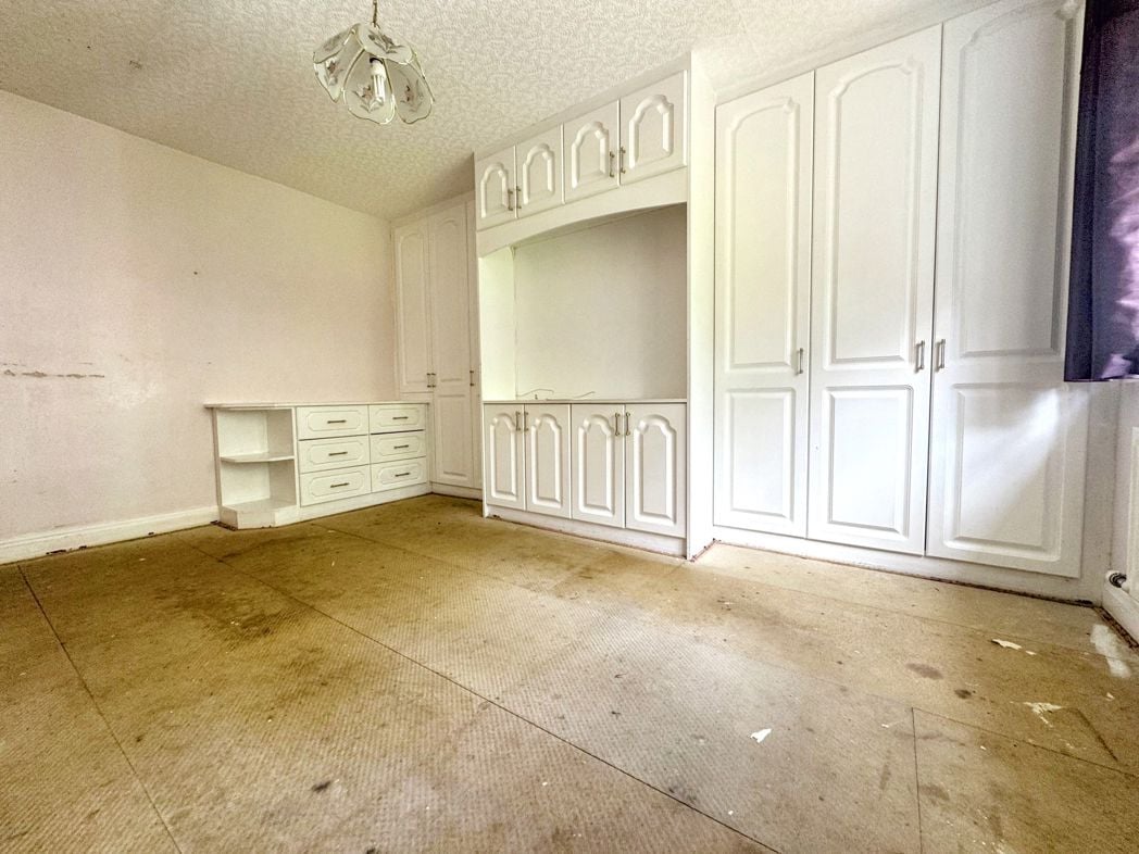 Property image 17 of 28