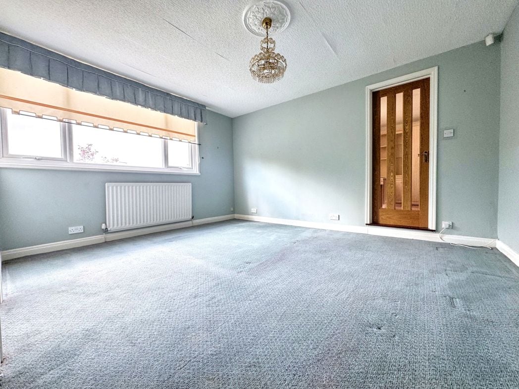 Property image 19 of 28