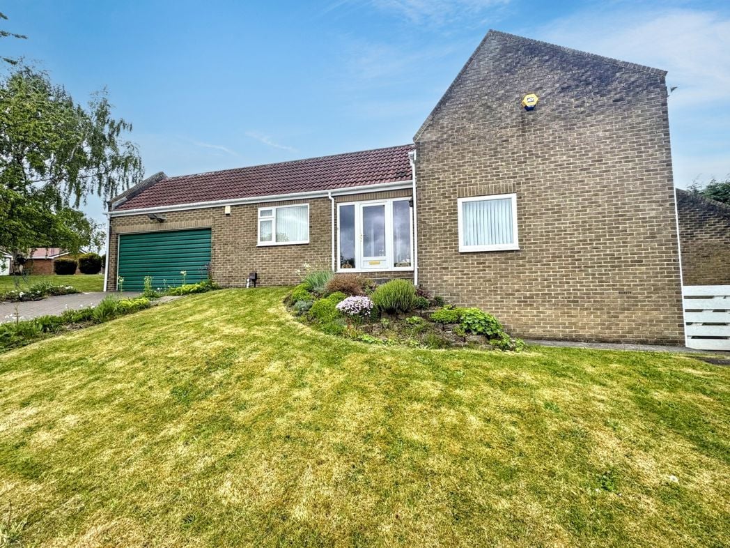 Property image 23 of 33