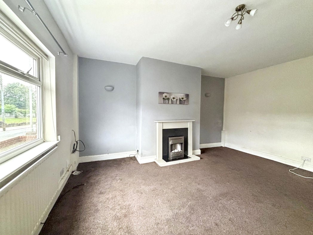 Property image 3 of 8