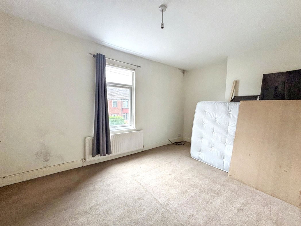 Property image 6 of 8