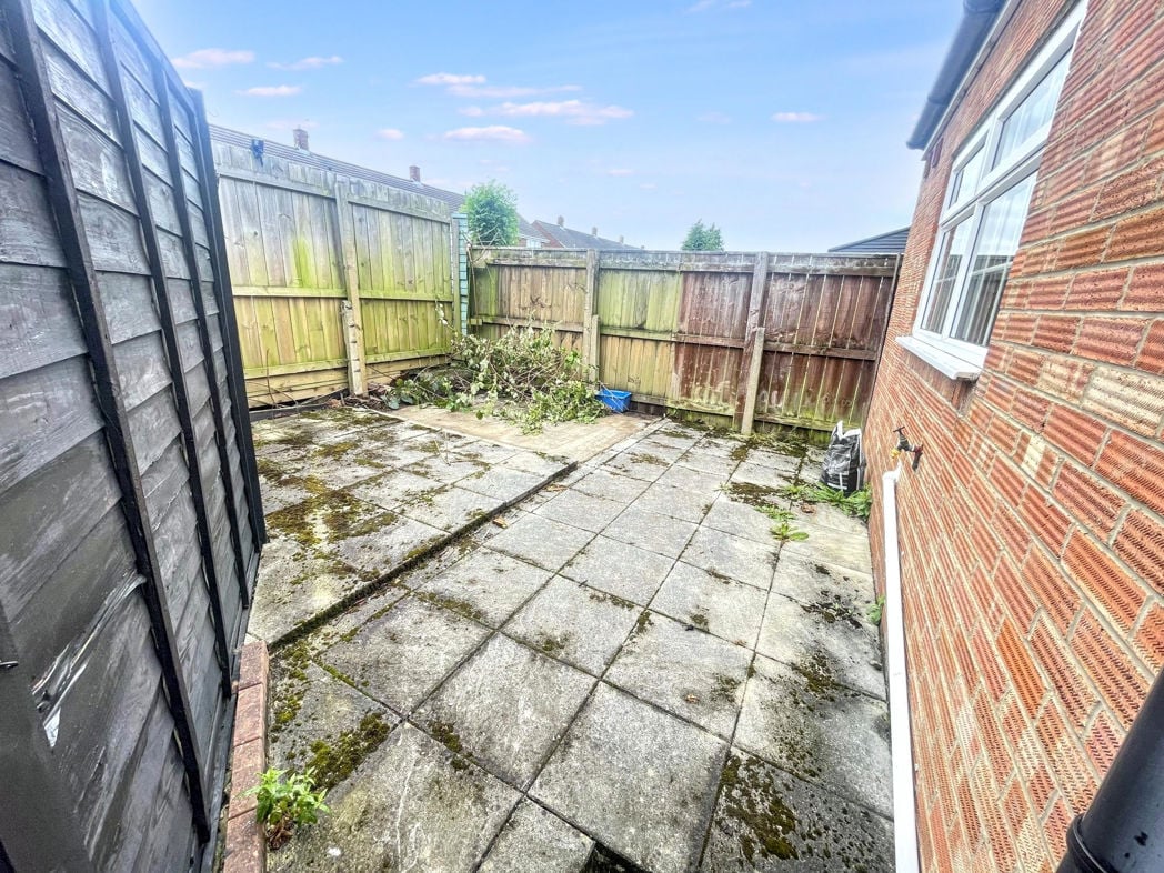 Property image 11 of 11