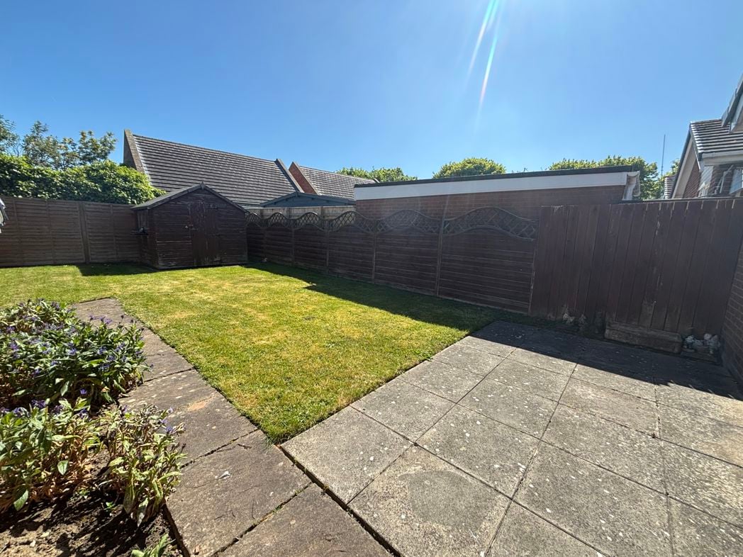 Property image 2 of 16