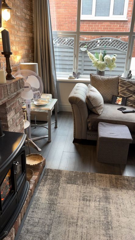 Property image 8 of 21
