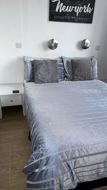 Property image 17 of 21