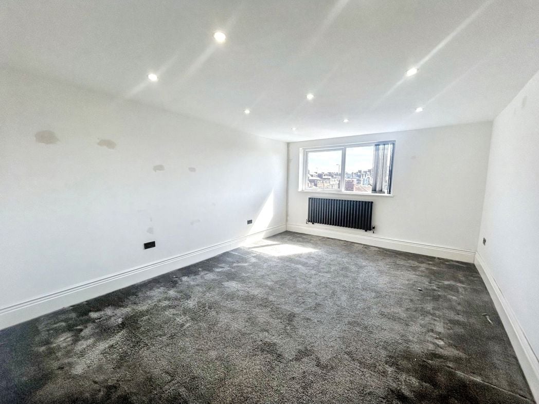 Property image 18 of 19