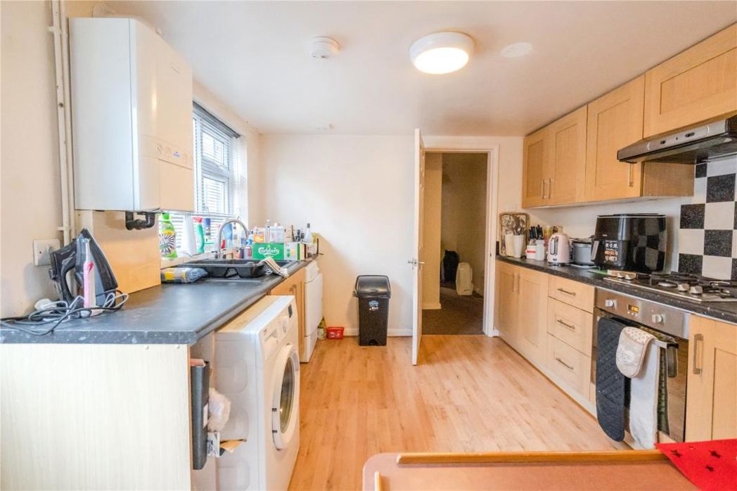 Property image 5 of 11
