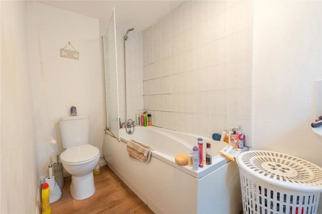 Property image 10 of 11