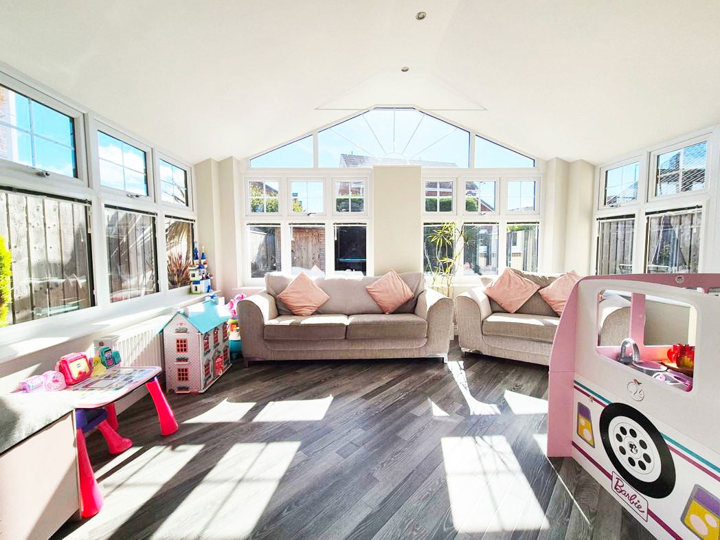 Property image 14 of 31