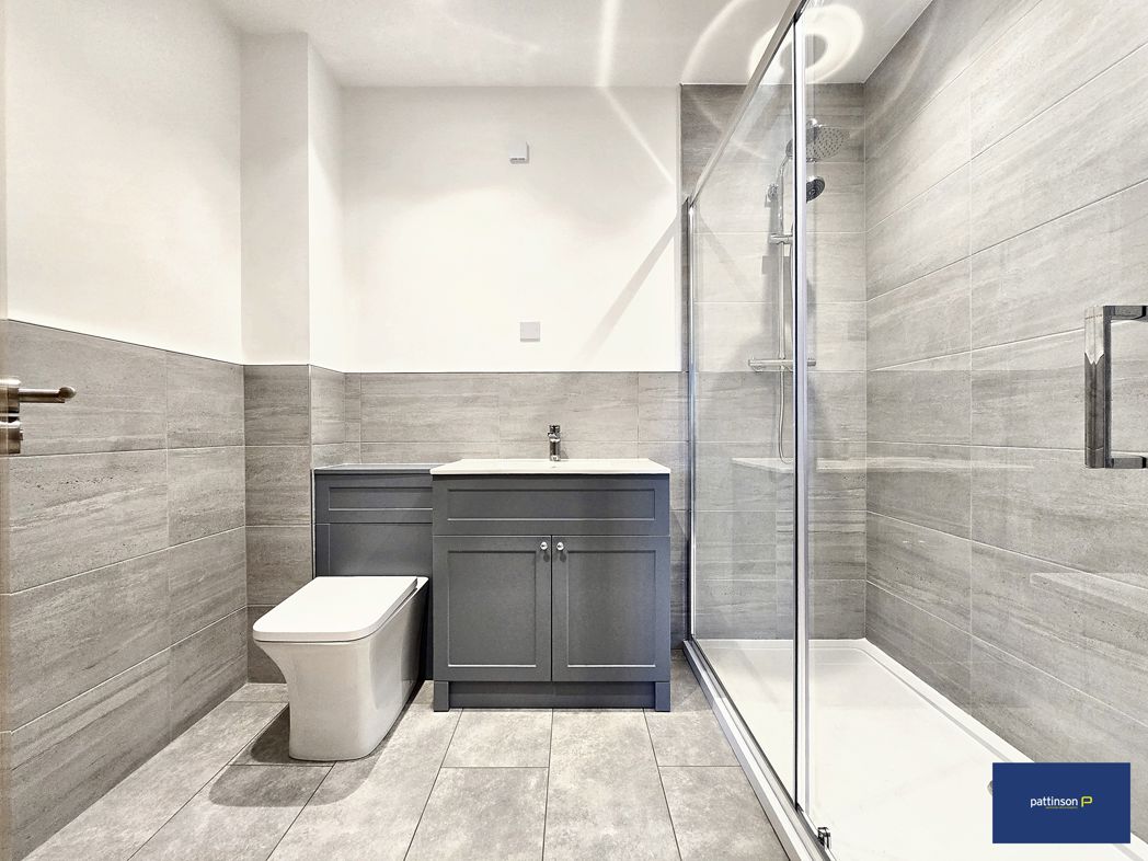 Property image 11 of 18