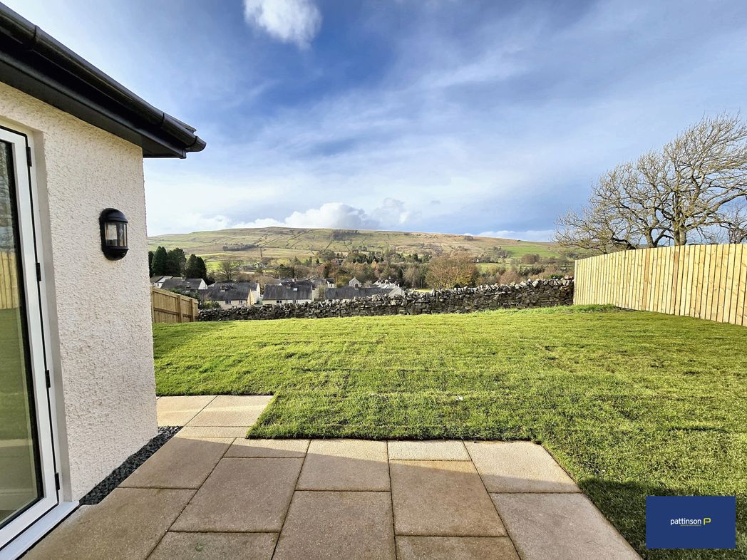 Property image 15 of 18