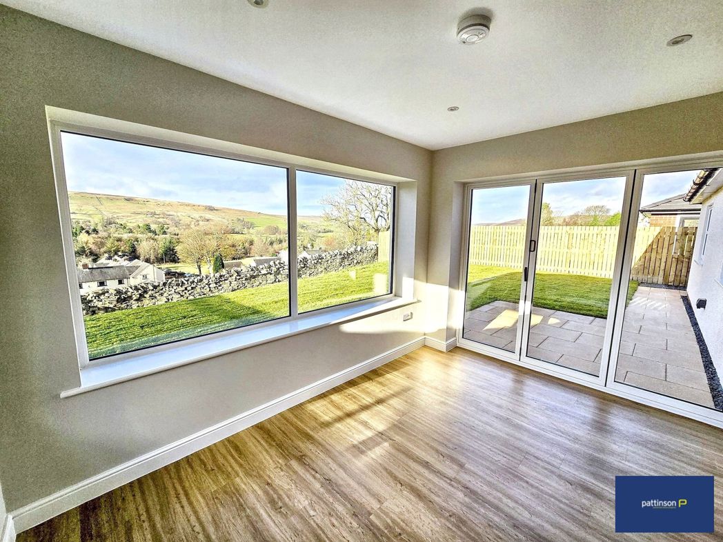 Property image 7 of 18