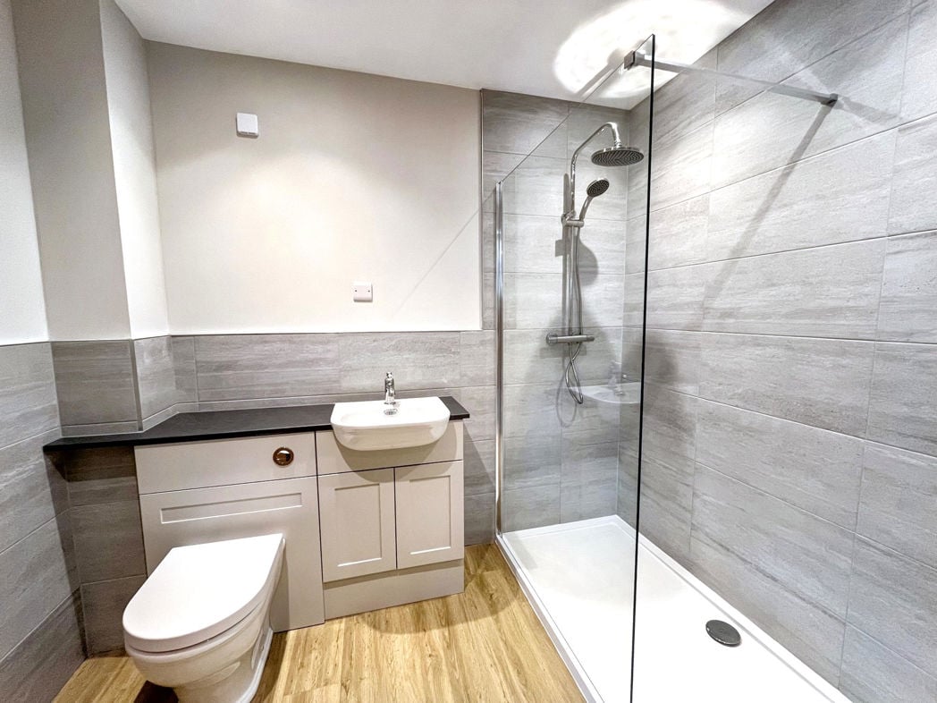 Property image 6 of 13