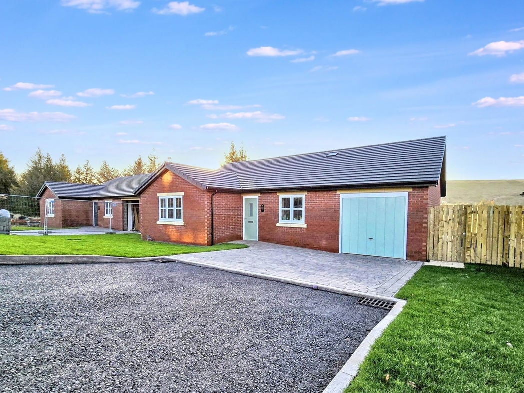 Property image 1 of 13