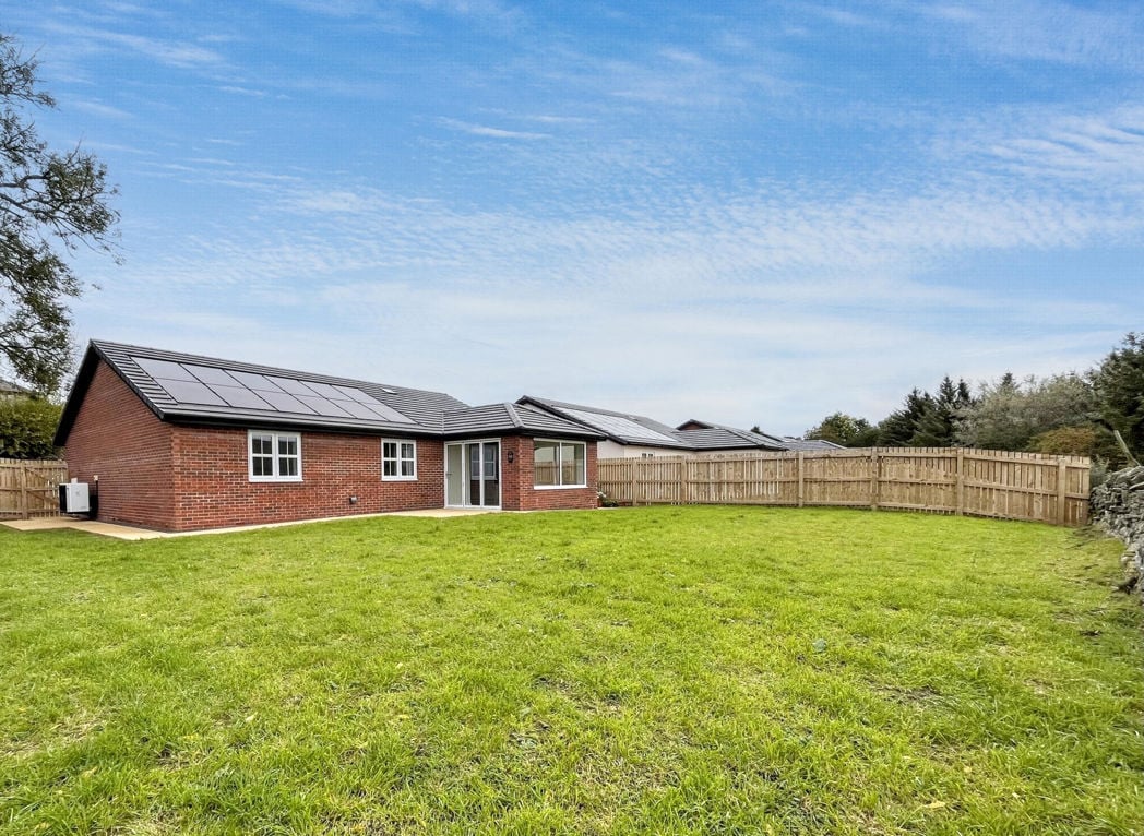 Property image 12 of 13