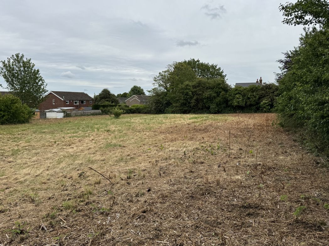 Property image 3 of 4