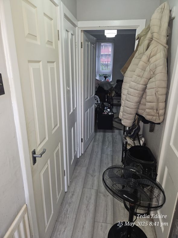 Property image 2 of 11