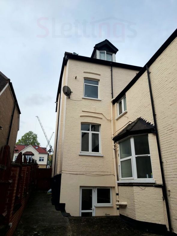 Property image 4 of 4