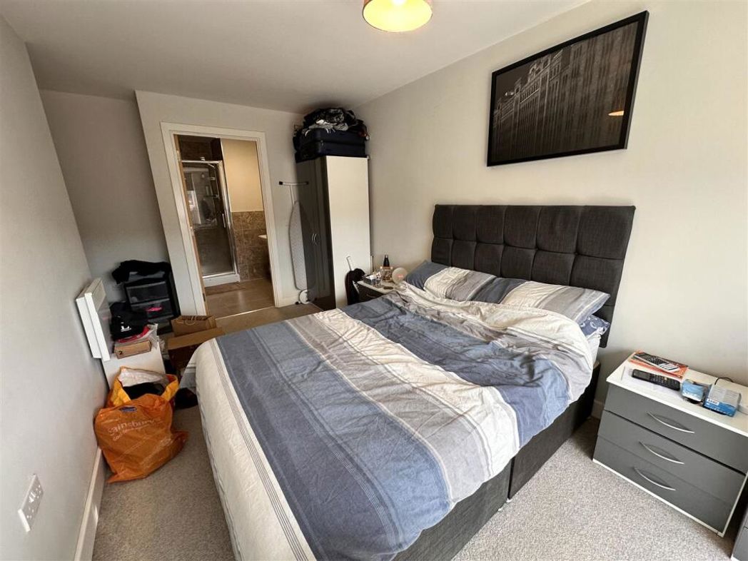 Property image 7 of 13