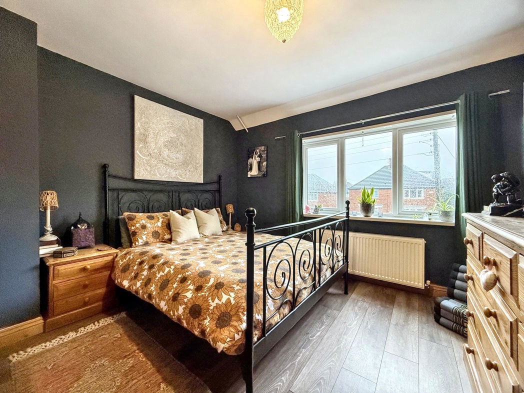 Property image 16 of 29