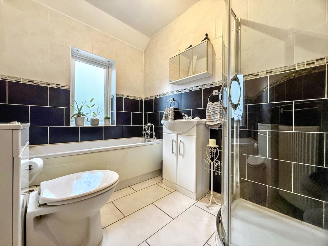 Property image 21 of 29