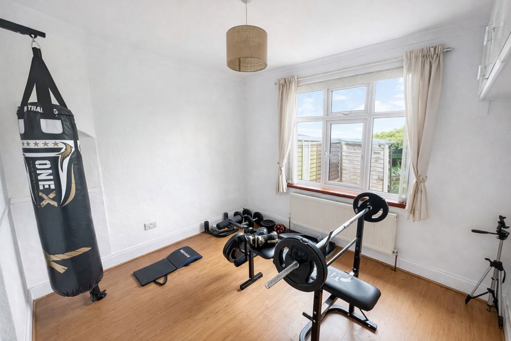 Property image 7 of 11