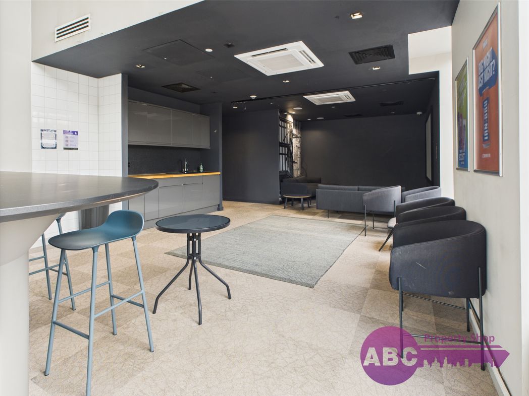 Property image 6 of 15