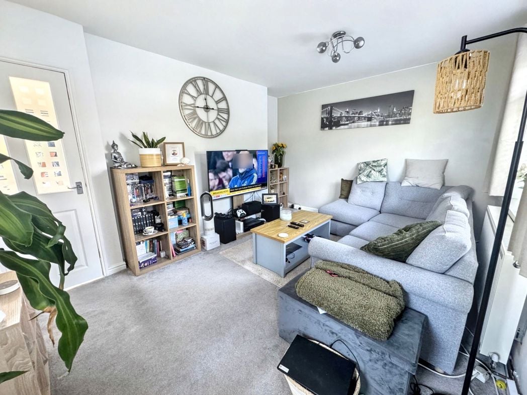 Property image 5 of 19