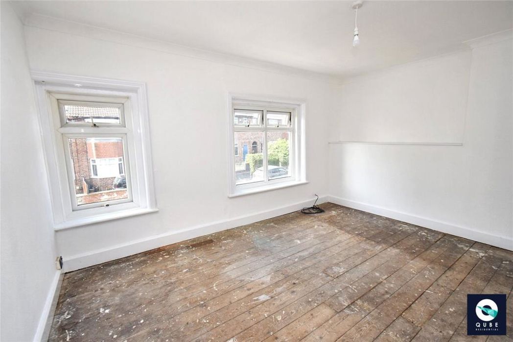 Property image 11 of 15