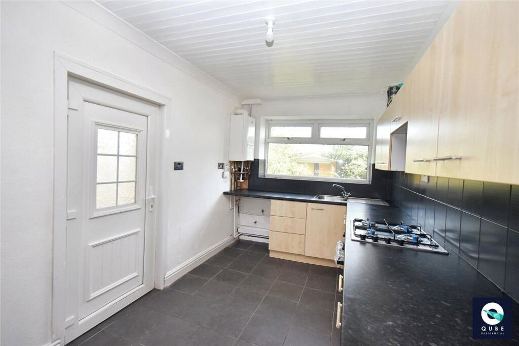 Property image 5 of 15