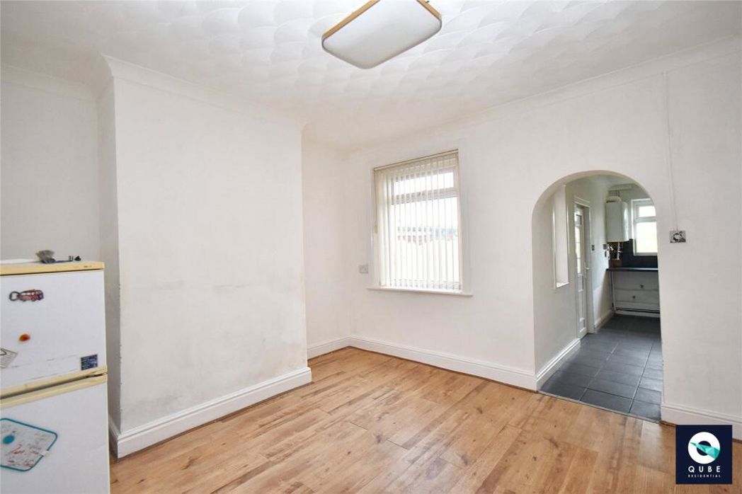Property image 7 of 15