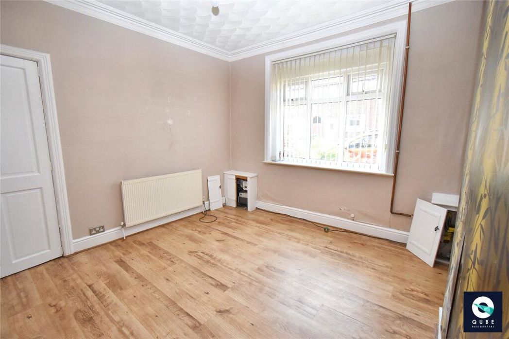 Property image 8 of 15