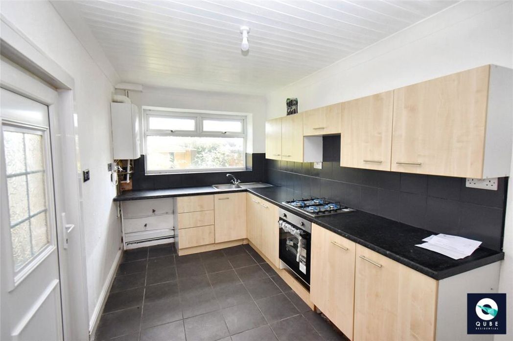 Property image 4 of 15