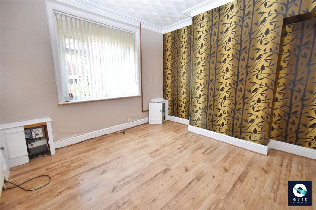 Property image 2 of 15