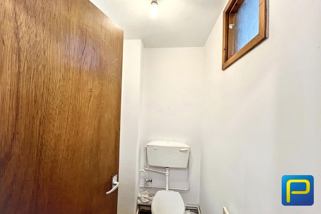 Property image 4 of 17