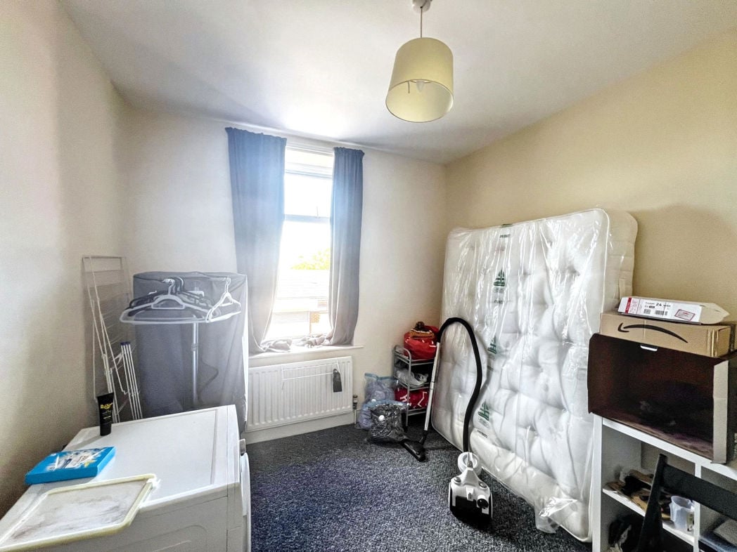 Property image 12 of 17
