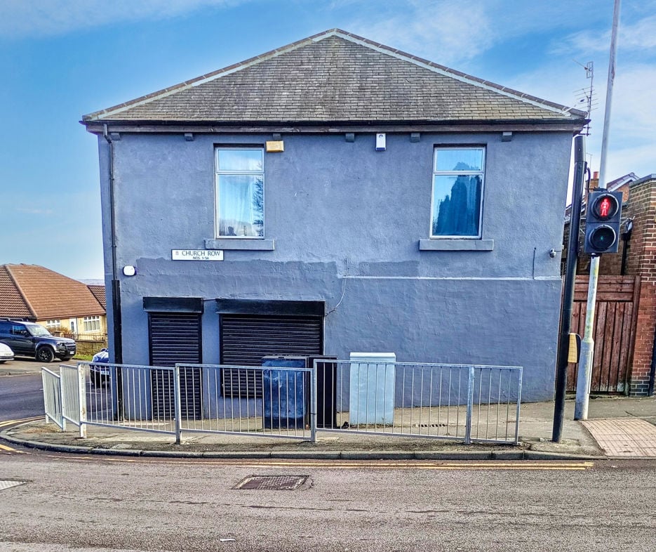 Property image 1 of 17