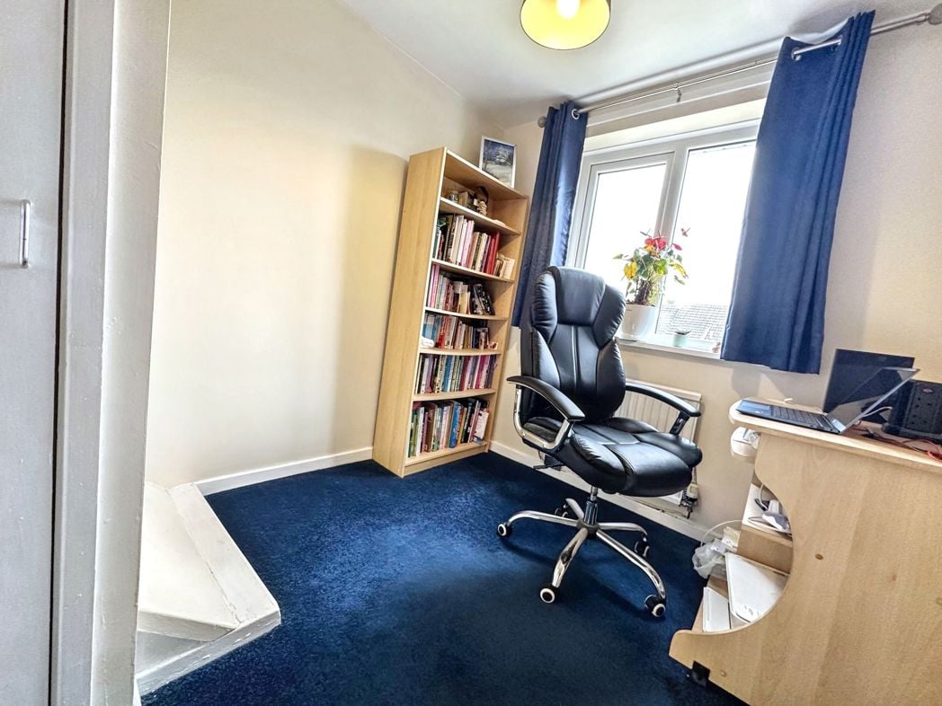 Property image 10 of 13