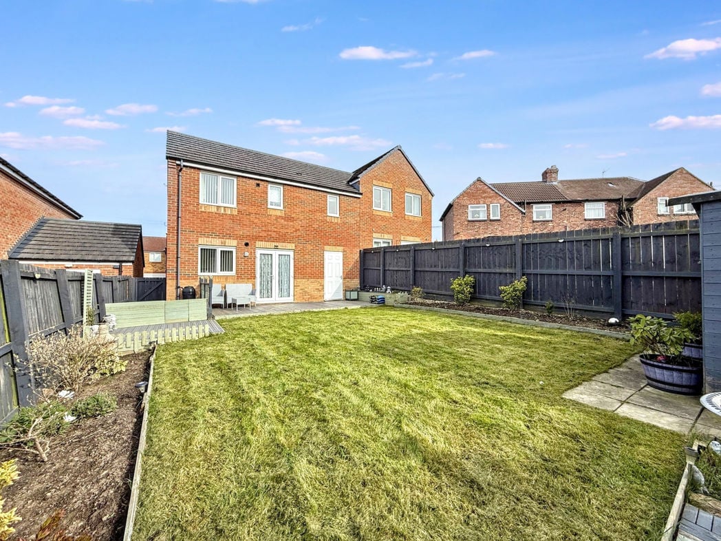 Property image 22 of 24