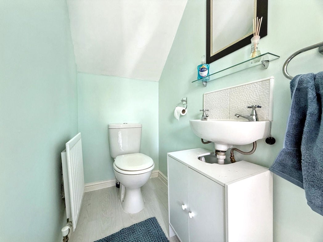Property image 12 of 24