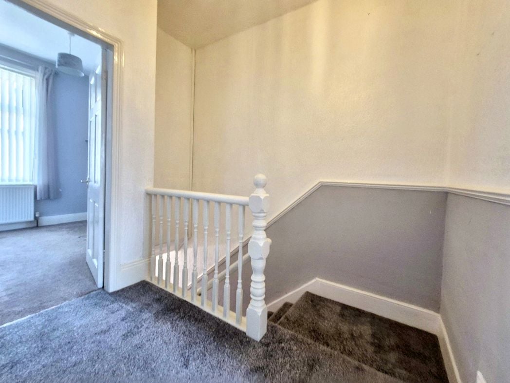 Property image 5 of 14