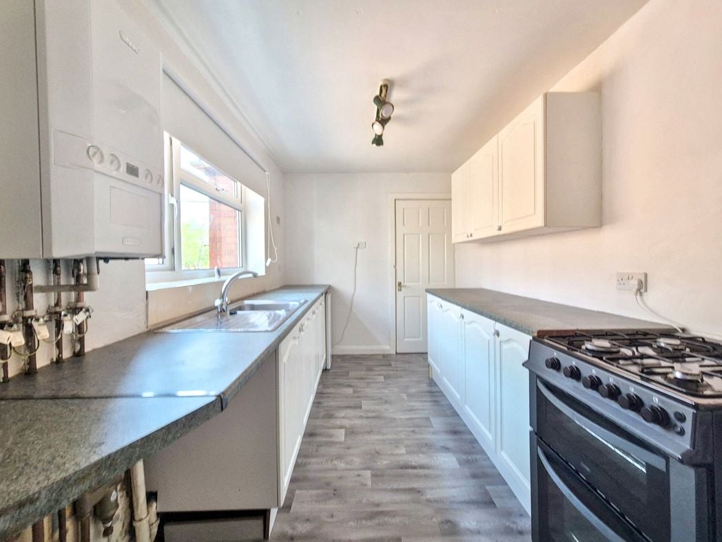 Property image 3 of 14
