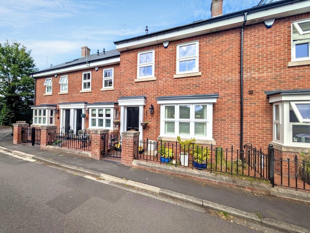 Property image 1 of 15