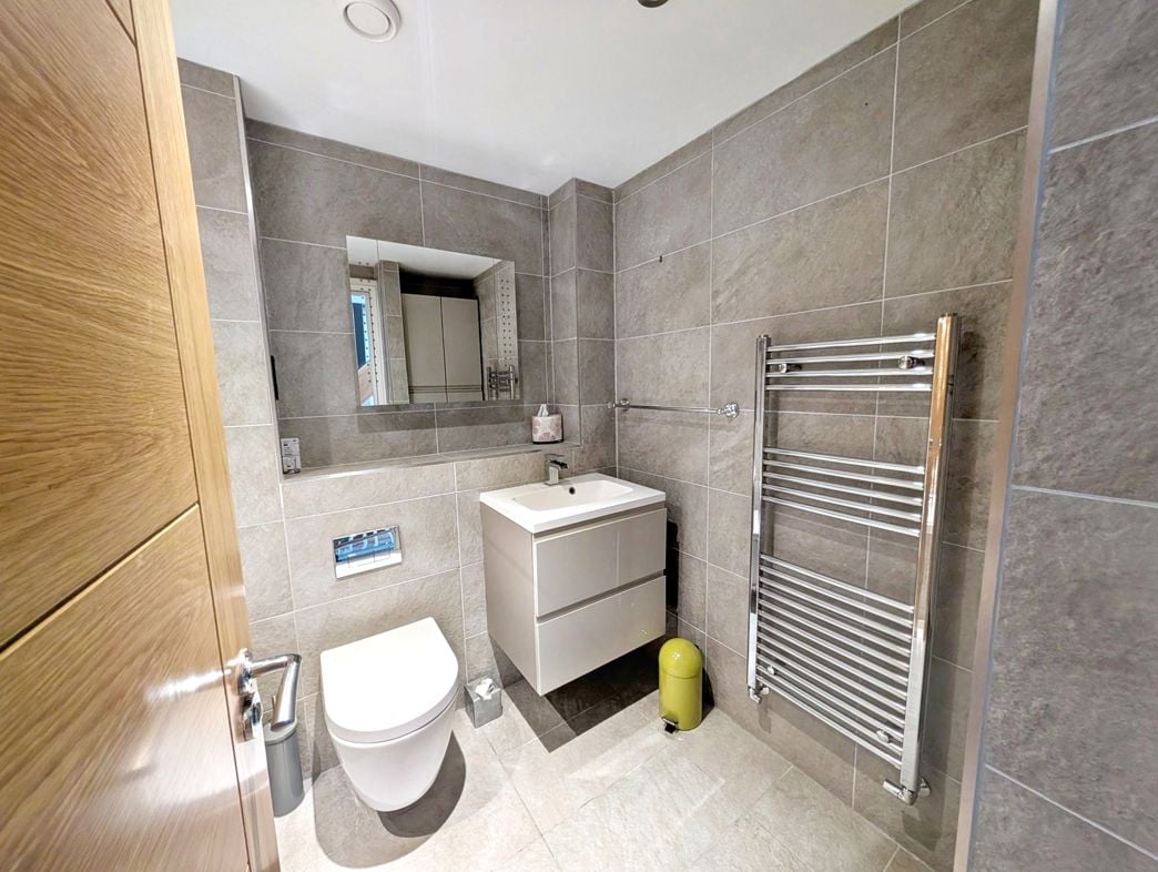 Property image 13 of 15