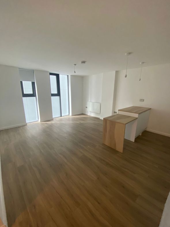 Property image 1 of 5