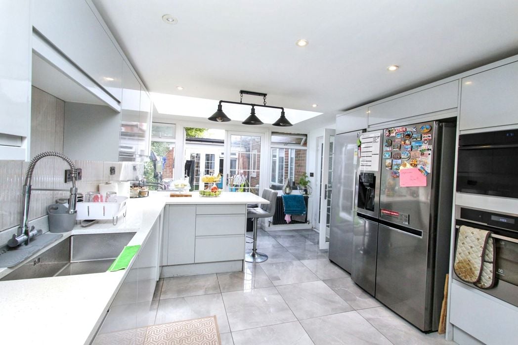 Property image 2 of 31