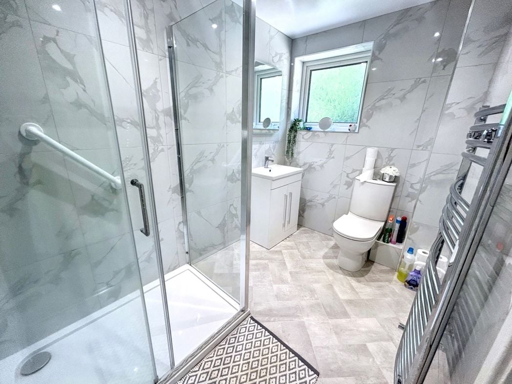 Property image 15 of 16